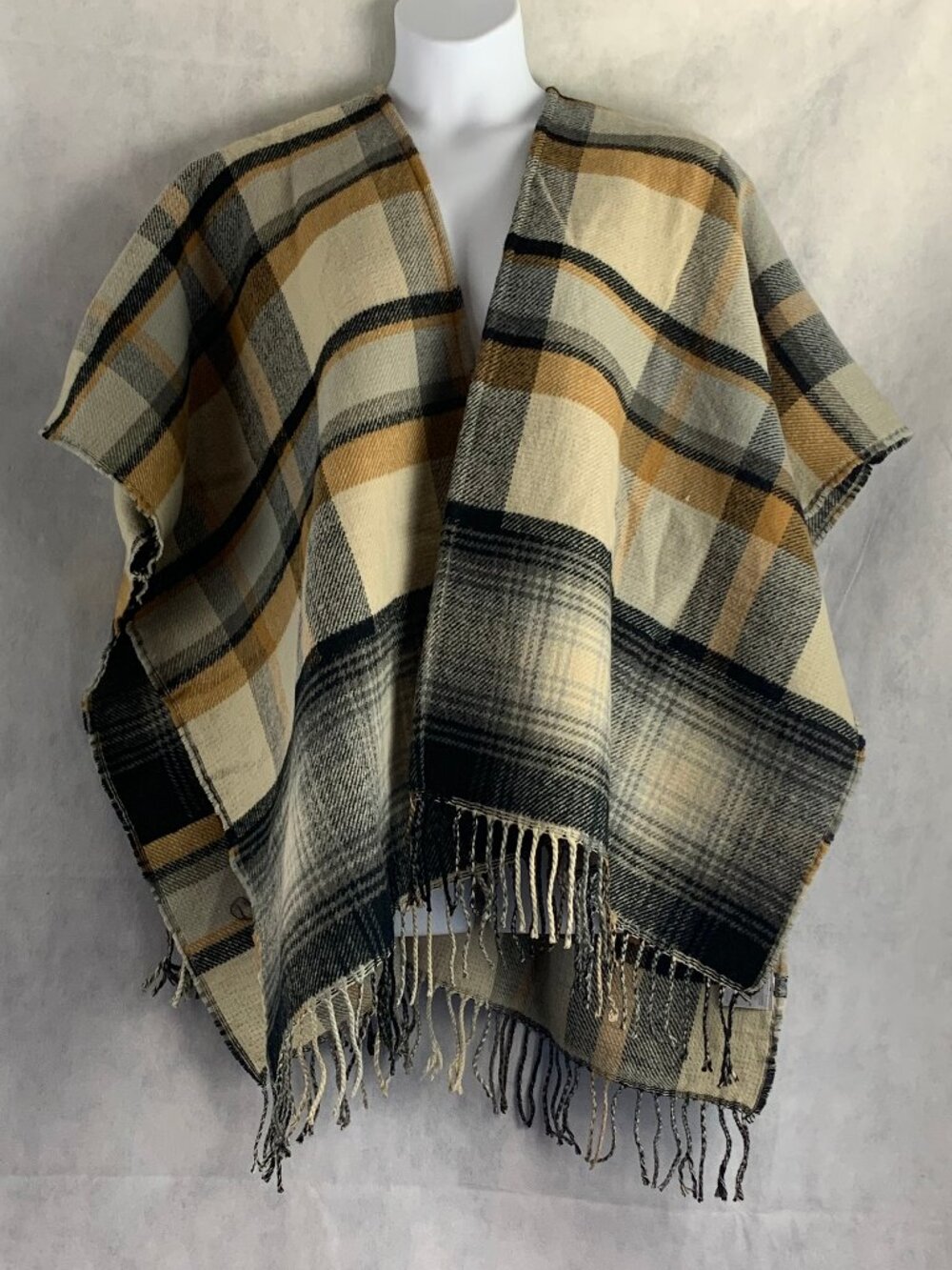 Charter Club Women's Plaid Kimono Topper, Neutral Beige Multicolor, One Size